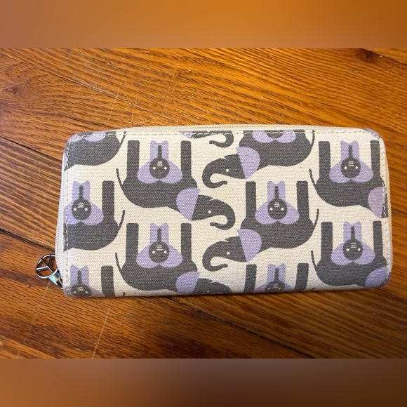 Elephant Wallet - Picture 2 of 5